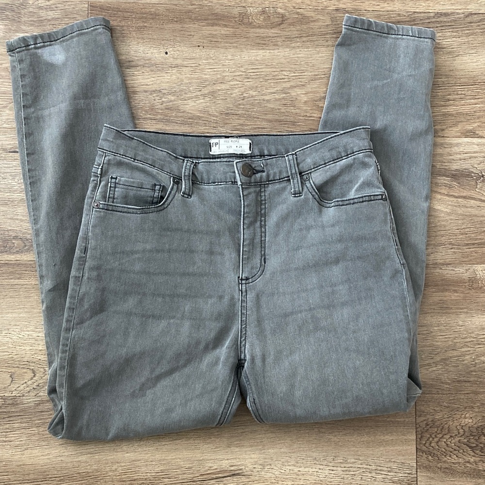 Free People Gray Denim Jeans Sz 29 - Picture 2 of 6